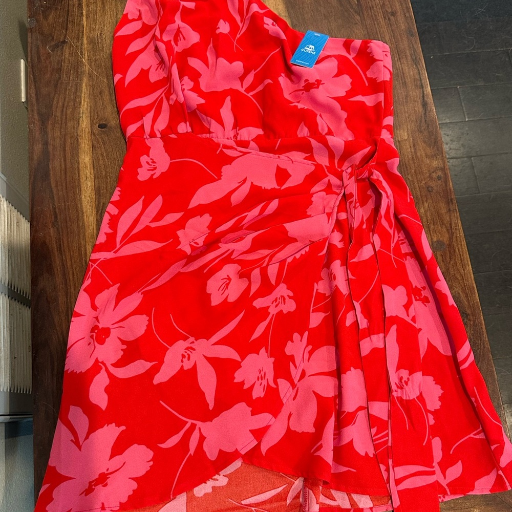 Cupshe Red Floral One-Shoulder Mini Dress